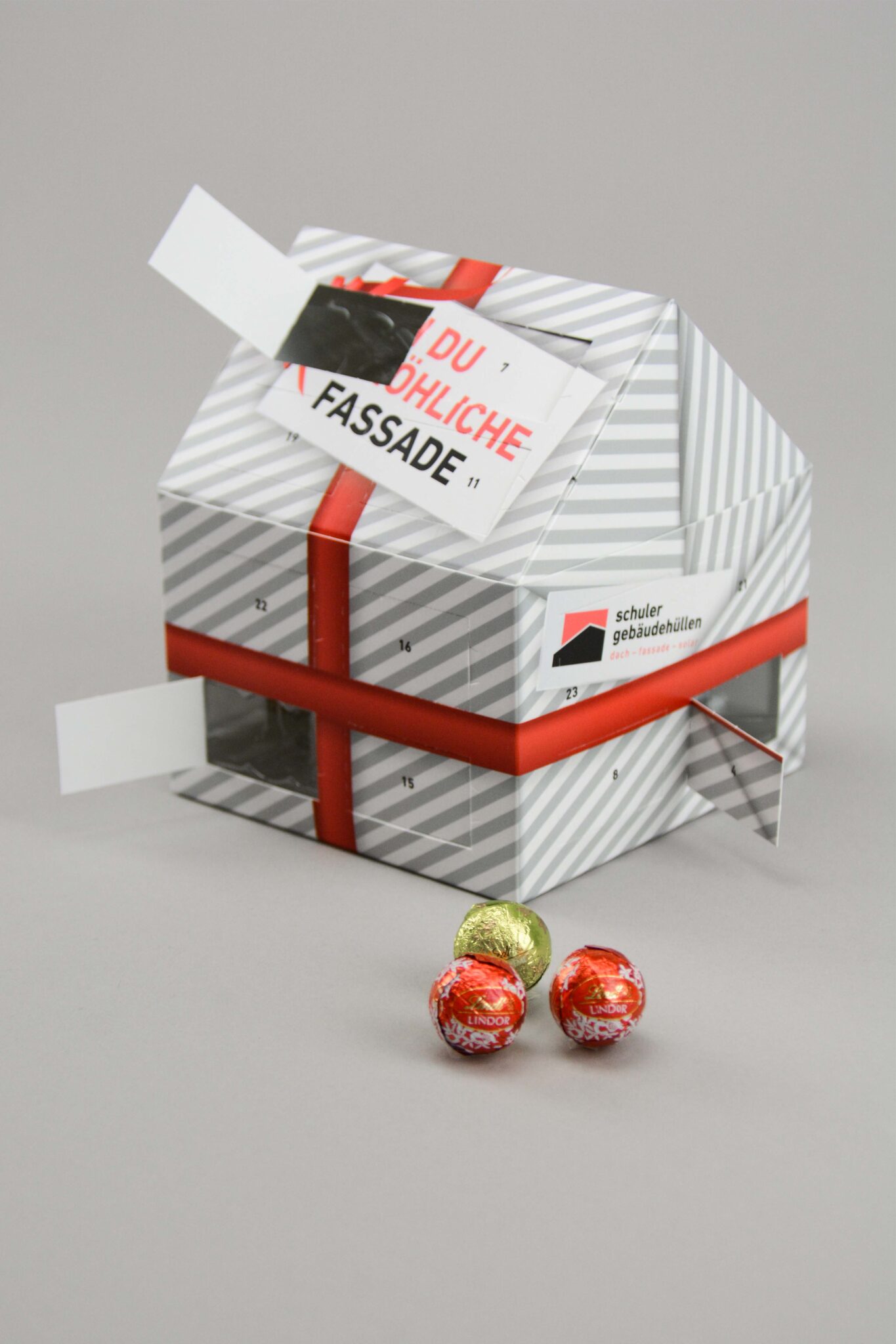 Schuler Gebäudehüllen Adventskalender